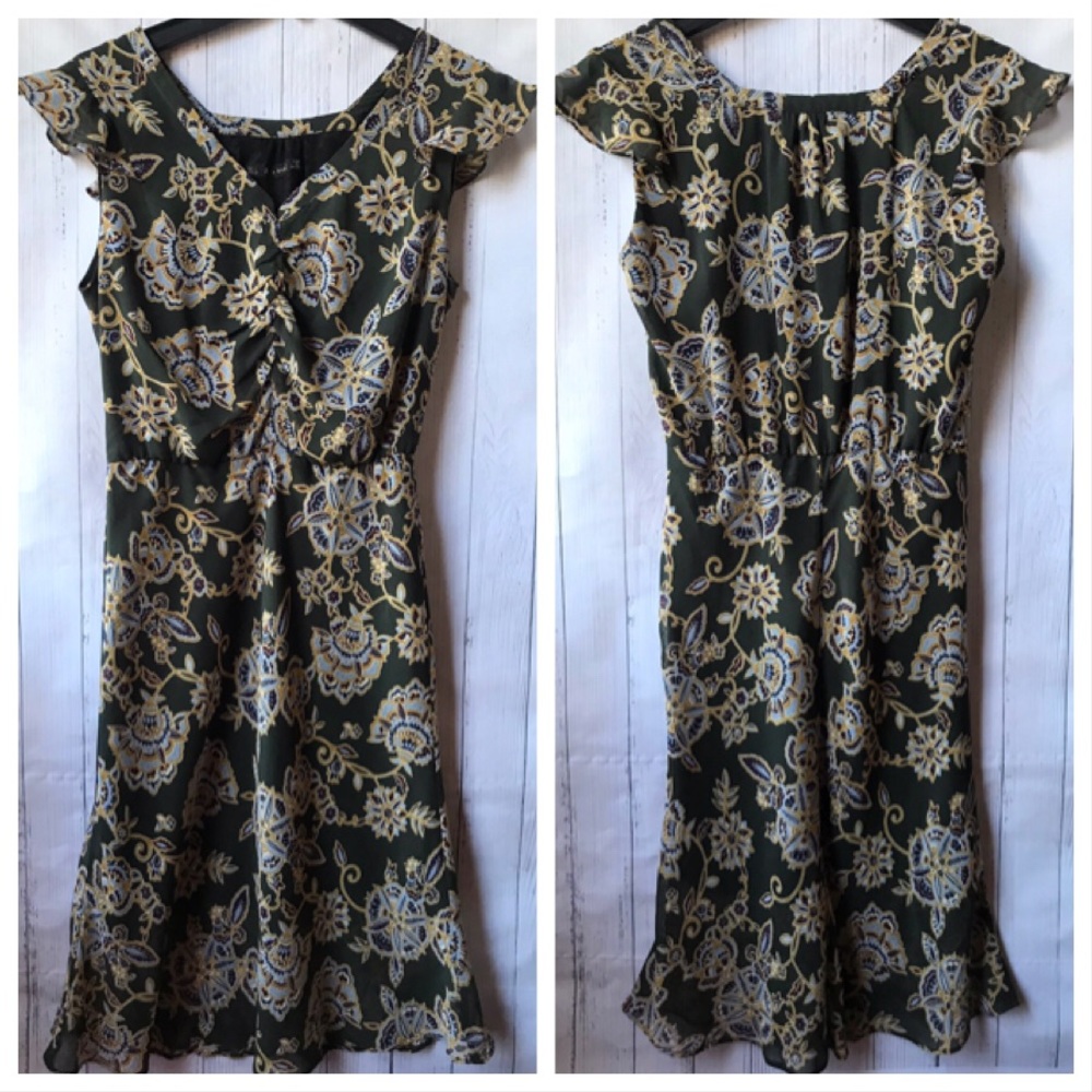 Zara Green Chiffon Floral Print Ruffled Midi Dress